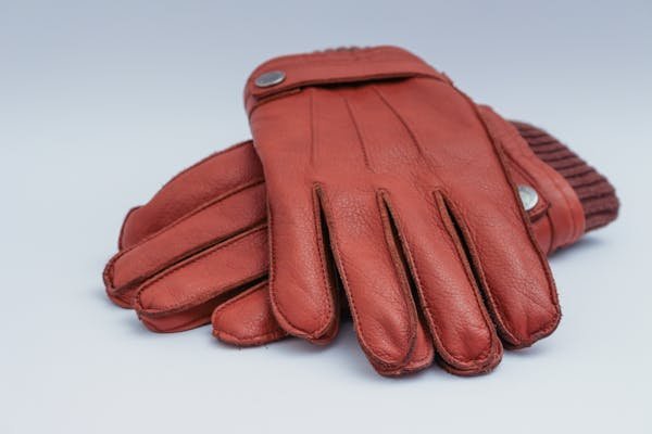Site de ventes de gants femmes & hommes : qualité & style assurés